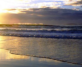 Handkerchief Beach Picnic Area Image