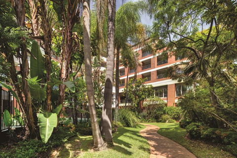 Adina Apartment Hotel Sydney Surry Hills - YWait Travel 2