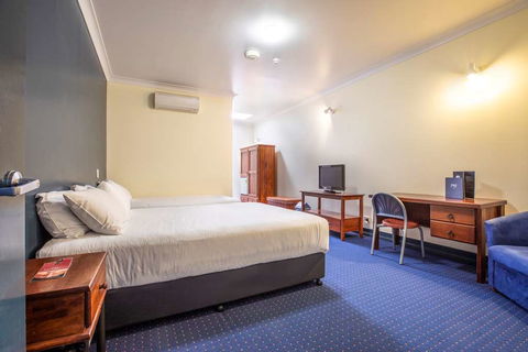 Atherton Hotel - Accommodation Broken Hill 2