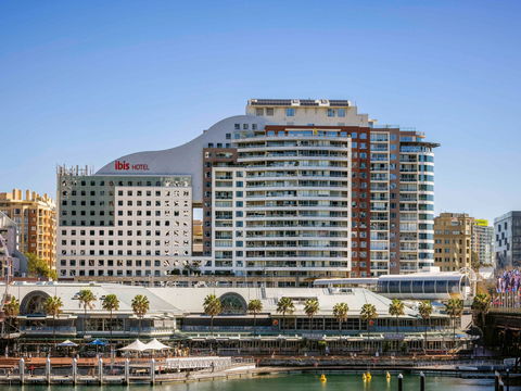 Ibis Sydney Darling Harbour - Holiday Sydney 0
