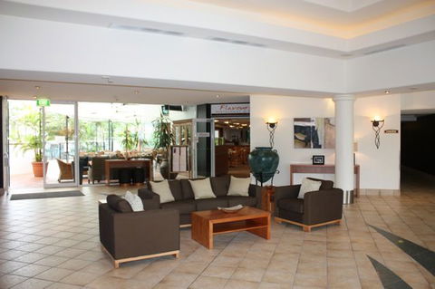 Alpha Sovereign Hotel Gold Coast - Accommodation Broken Hill 1
