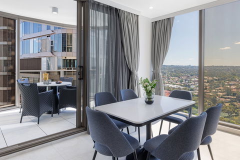 Meriton Suites George St - Accommodation Australia 2