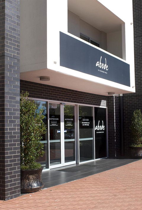 Abode Tuggeranong - YWait Travel 0