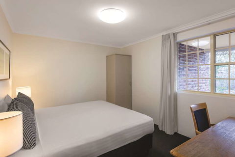 Adina Serviced Apts Canberra Kingston - Accommodation Broken Hill 9