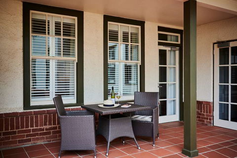 Hotel Kurrajong Canberra - Accommodation Australia 1