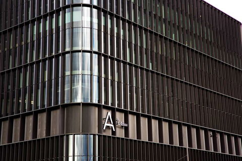 A By Adina Canberra - YWait Travel 1
