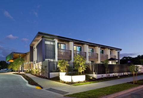 The Glen Hotel & Suites - Casino Accommodation 0