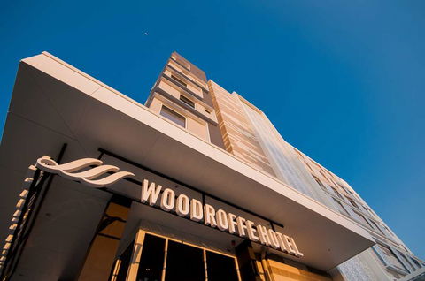 Woodroffe Hotel, Gold Coast - Holiday Melbourne 2