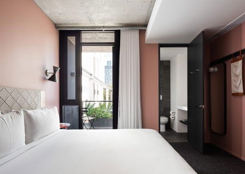 Alex Hotel, Perth - YWait Travel 4