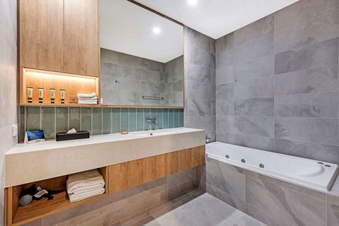 Ingot Hotel Perth, An Ascend Hotel - YWait Travel 4
