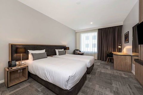 Ingot Hotel Perth, An Ascend Hotel - YWait Travel 14