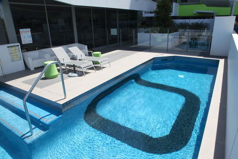 Code Apartments - Wagga Wagga Accommodation 1