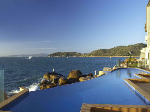 Grand Mercure Apartments Magnetic Island - Holiday Sydney 2