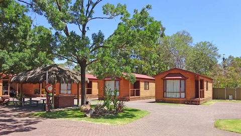 Adelaide Caravan Park - YWait Travel 0
