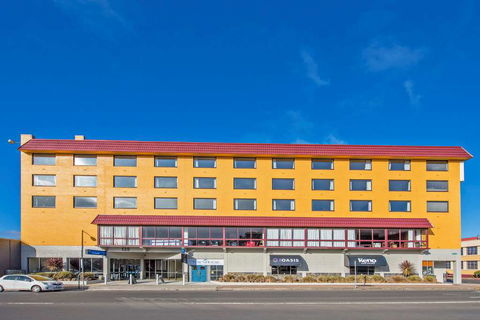 Burnie Central Townhouse Hotel - Holiday Sydney 0