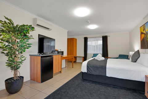 Windmill Motel And Events Centre - Holiday Melbourne 2