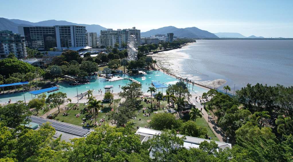 Pacific Hotel Cairns - thumb 0
