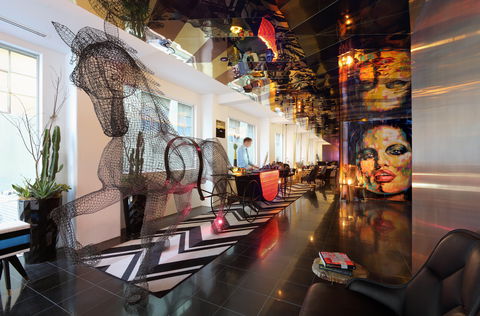 Adelphi Hotel - YWait Travel 1