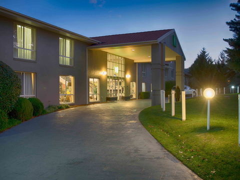Ibis Styles Canberra - Holiday Sydney 2