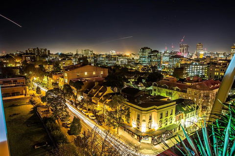 Adge Apartment Hotel - WA Accommodation 1