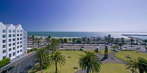 Novotel Melbourne St Kilda - Holiday Sydney 0