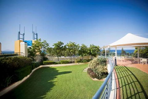 Mantra Mooloolaba Beach - Holiday Melbourne 1