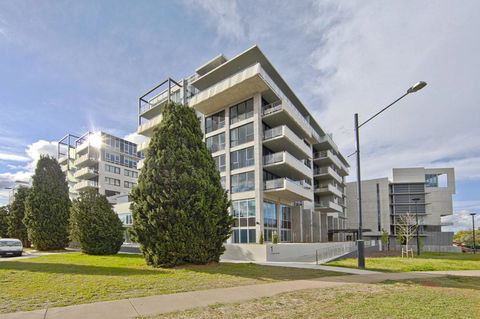Realm Park 39 Barton ACT - Accommodation Airlie Beach 8