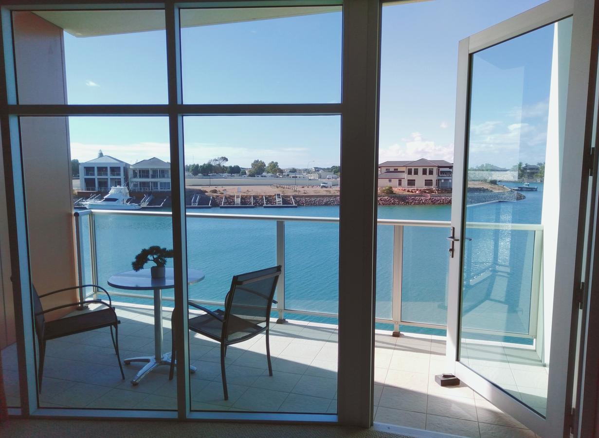 Wallaroo Marina Executive Apartments - thumb 1