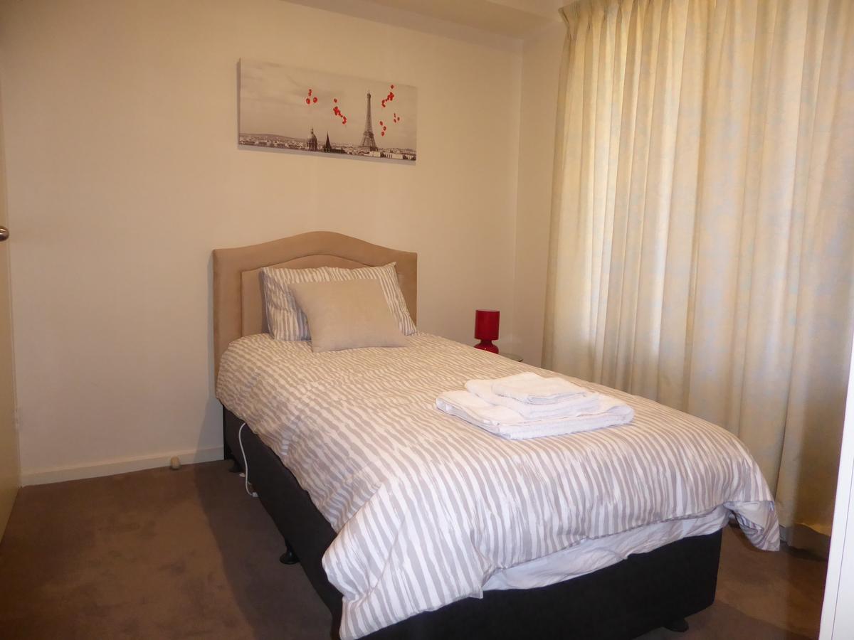 Adelaide City Apartment - 3br, 2bath & Carpark - thumb 15