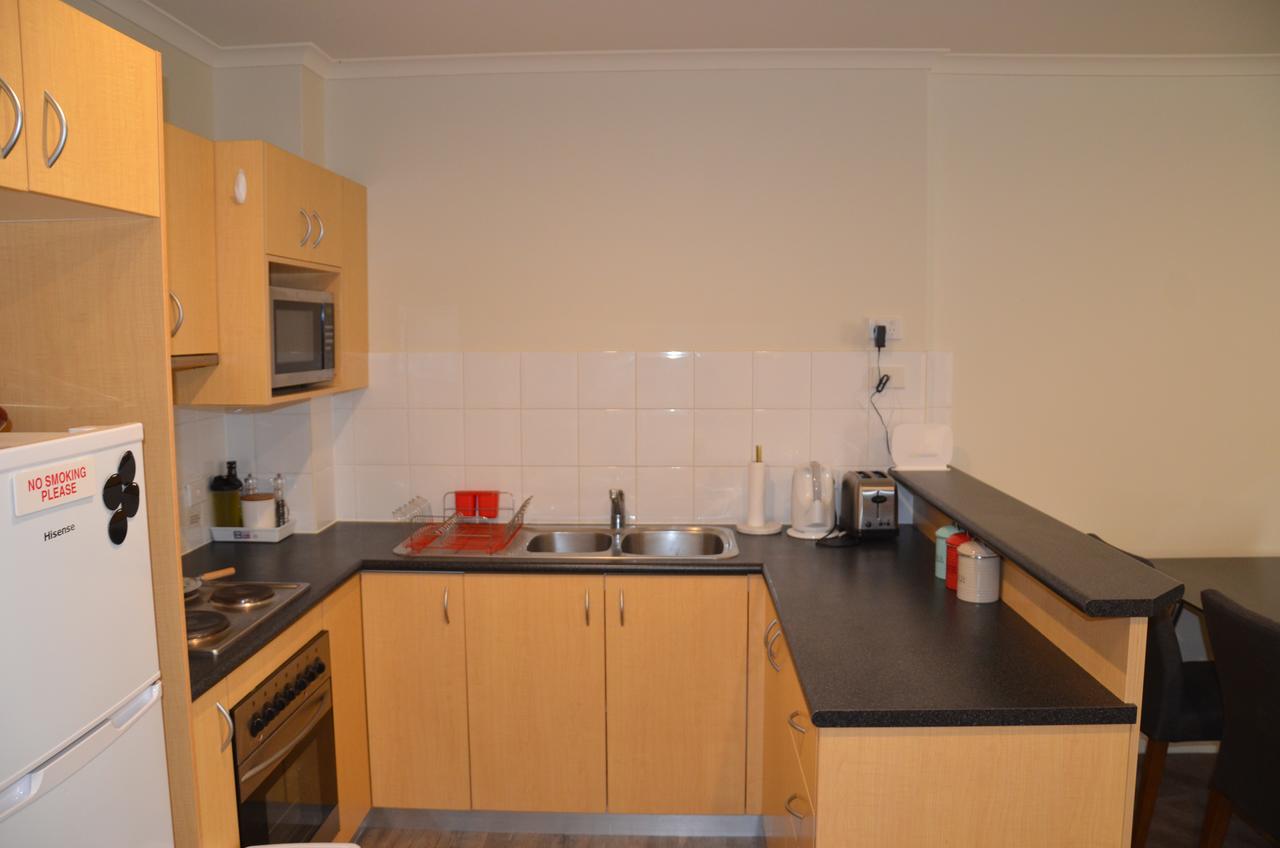 Adelaide City Apartment - 3br, 2bath & Carpark - thumb 5