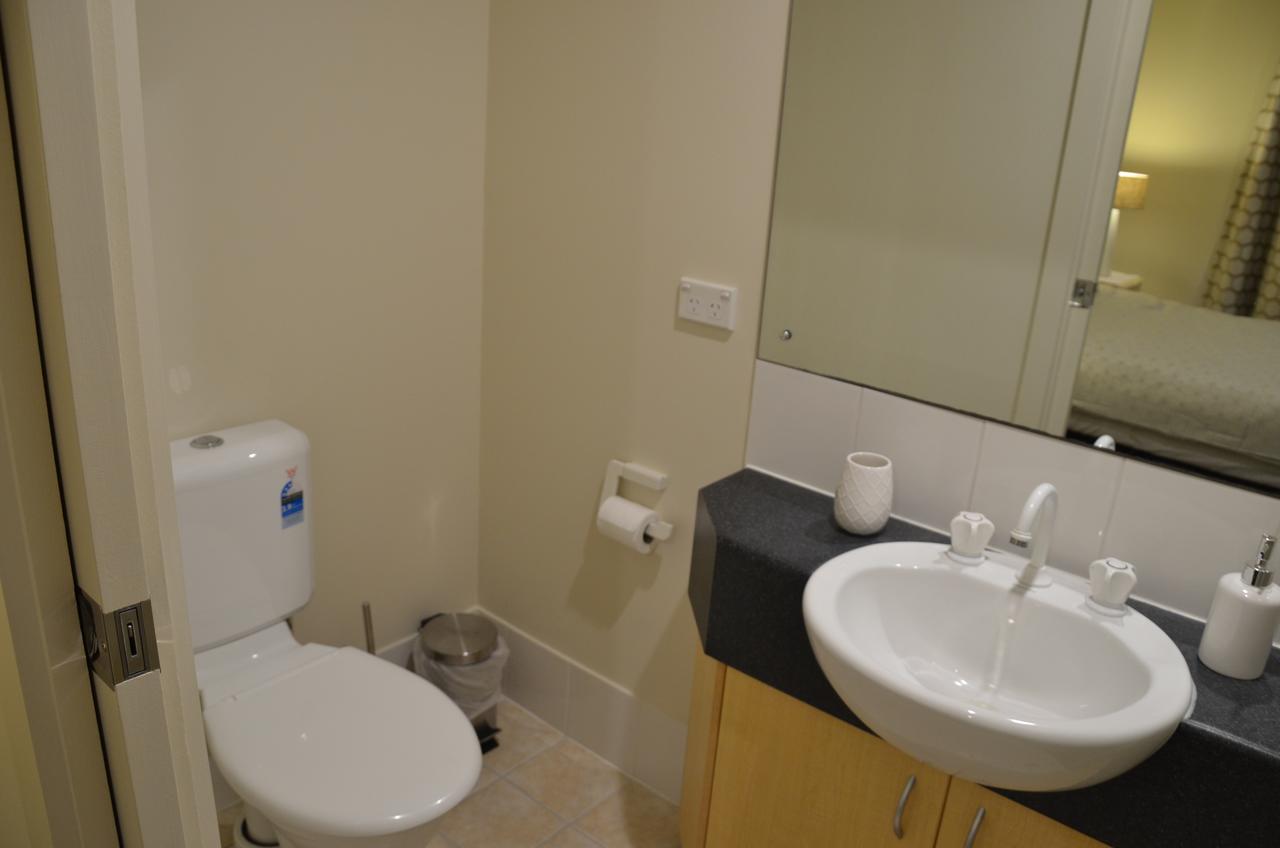 Adelaide City Apartment - 3br, 2bath & Carpark - thumb 12