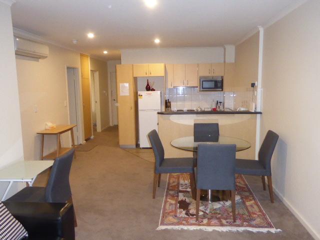 Adelaide City Apartment - 3br, 2bath & Carpark - thumb 3