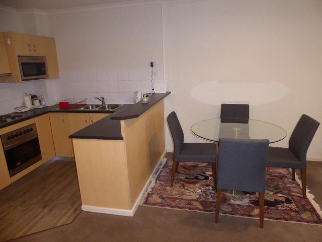 Adelaide City Apartment - 3br, 2bath & Carpark - thumb 8