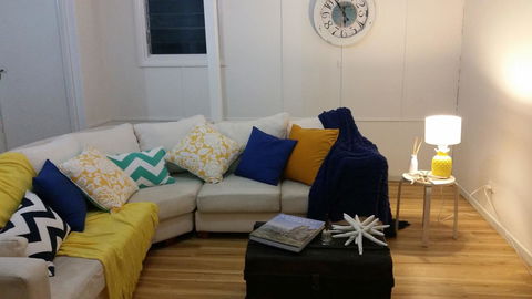 The Sandland Shack - Accommodation Airlie Beach 0