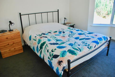 Back Valley Farmstay Bed And Breakfast - Holiday Melbourne 7