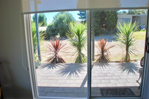Back Valley Farmstay Bed And Breakfast - Holiday Melbourne 9