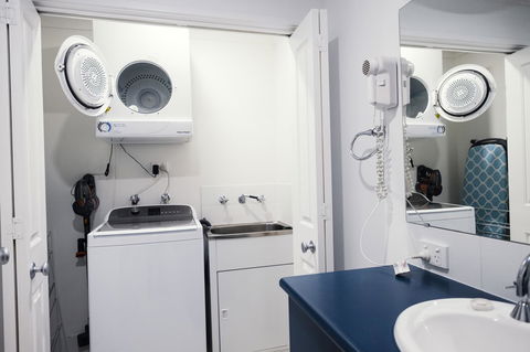 FortyTwo - Oceanside Retreat Busselton - Holiday Melbourne 9