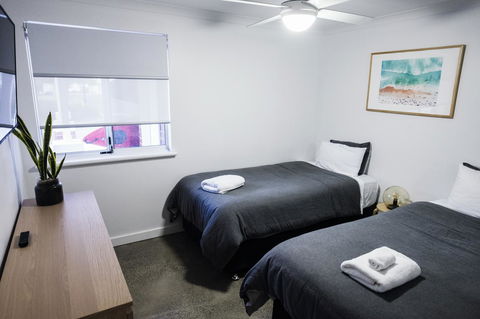 FortyTwo - Oceanside Retreat Busselton - Holiday Melbourne 8