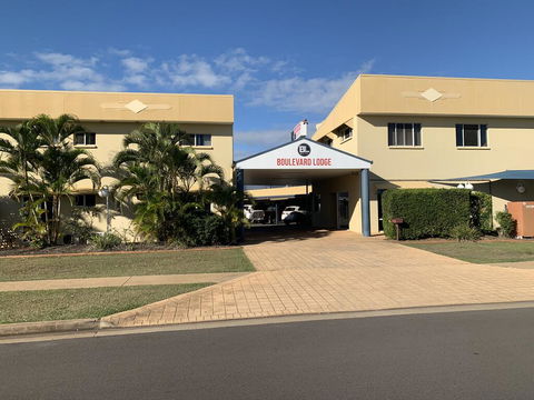 Boulevard Lodge Bundaberg - Holiday Melbourne 0