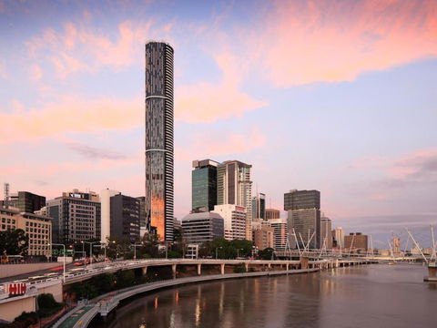Brisbane CBD Apartments - Holiday Melbourne 1