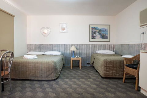 Bundalong Holiday Resort - Holiday Melbourne 1