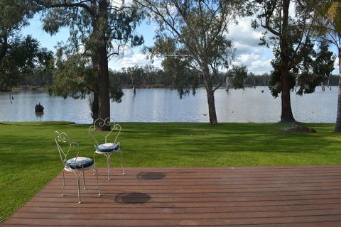 Bundalong Waterfront- 28 Graham Ave, Bundalong - Casino Accommodation 0
