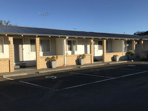Busselton Jetty Chalets - Holiday Melbourne 3