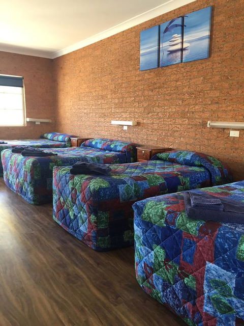Coonamble Motel - Carnarvon Accommodation 2