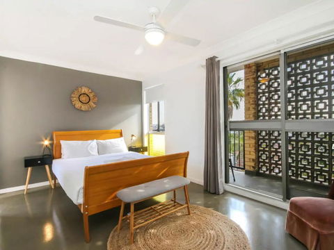 Cosy 1 Bedroom Unit With Views Of The City - Tourism Listing 3