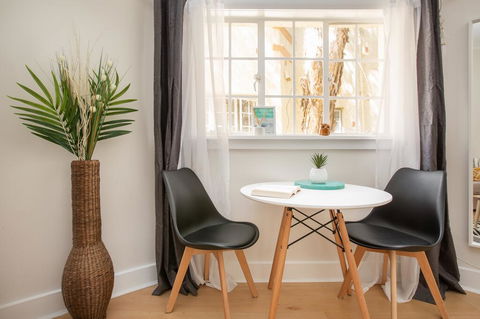 Cosy Couples Haven 10 Min Walk From Bondi Beach - Holiday Melbourne 1