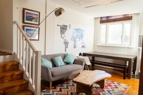 Delightful 3 Bedroom Apartment Near Chapel Street In St Kilda - Holiday Melbourne 1