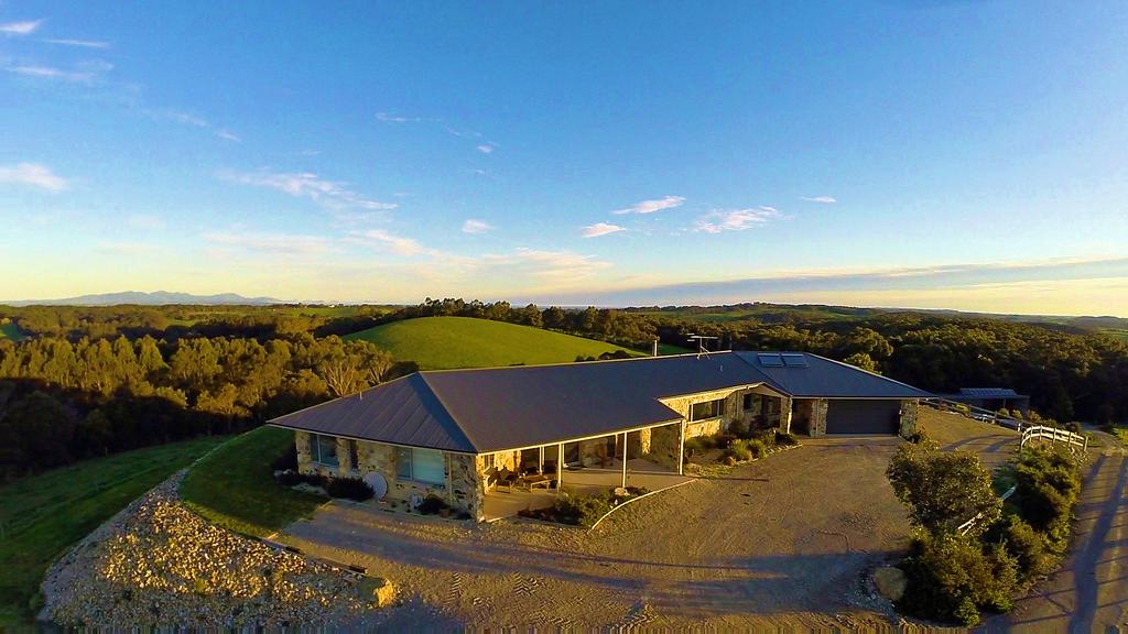 Eagle Rock B&B, Fish Creek - thumb 0