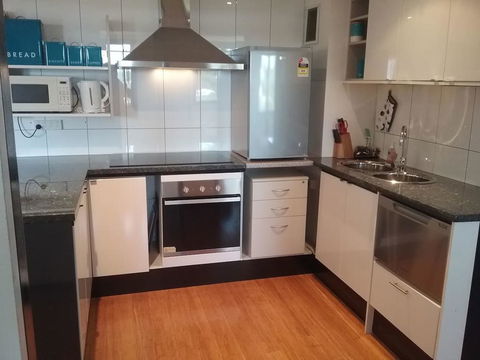 Eagles Eye View - Mount Gambier Accommodation 1