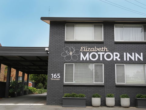 Elizabeth Motor Inn - Byron Bay Accommodation 0
